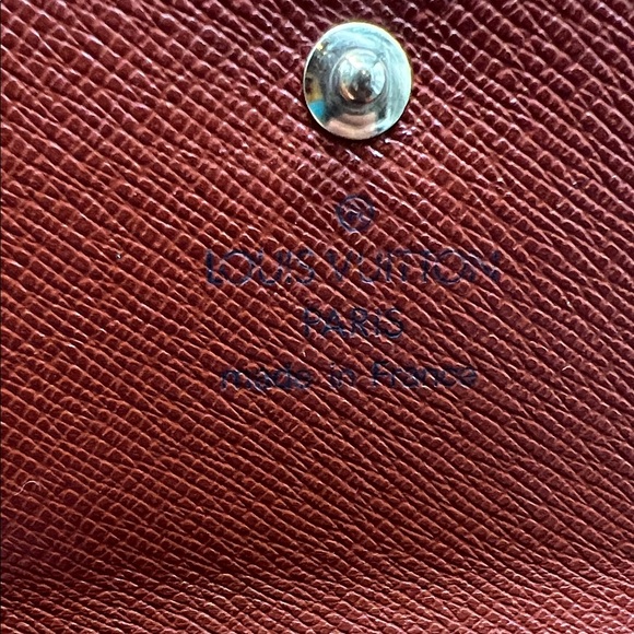 Louis Vuitton Epi Kenyan Fawn Bifold Wallet w/ Snap Coin Pocket – Vintage COA - Picture 4 of 13